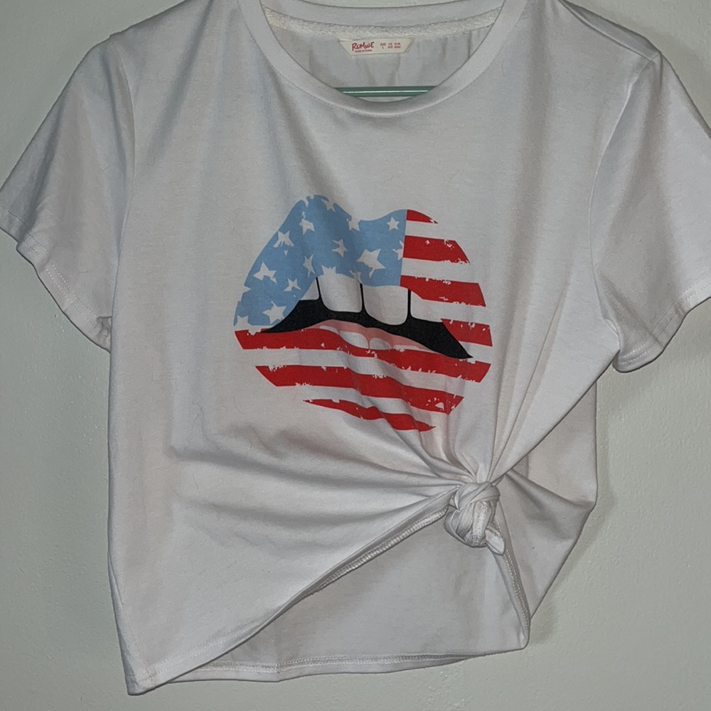 Women’s Tee